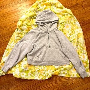 Lululemon Scuba Half Zip
